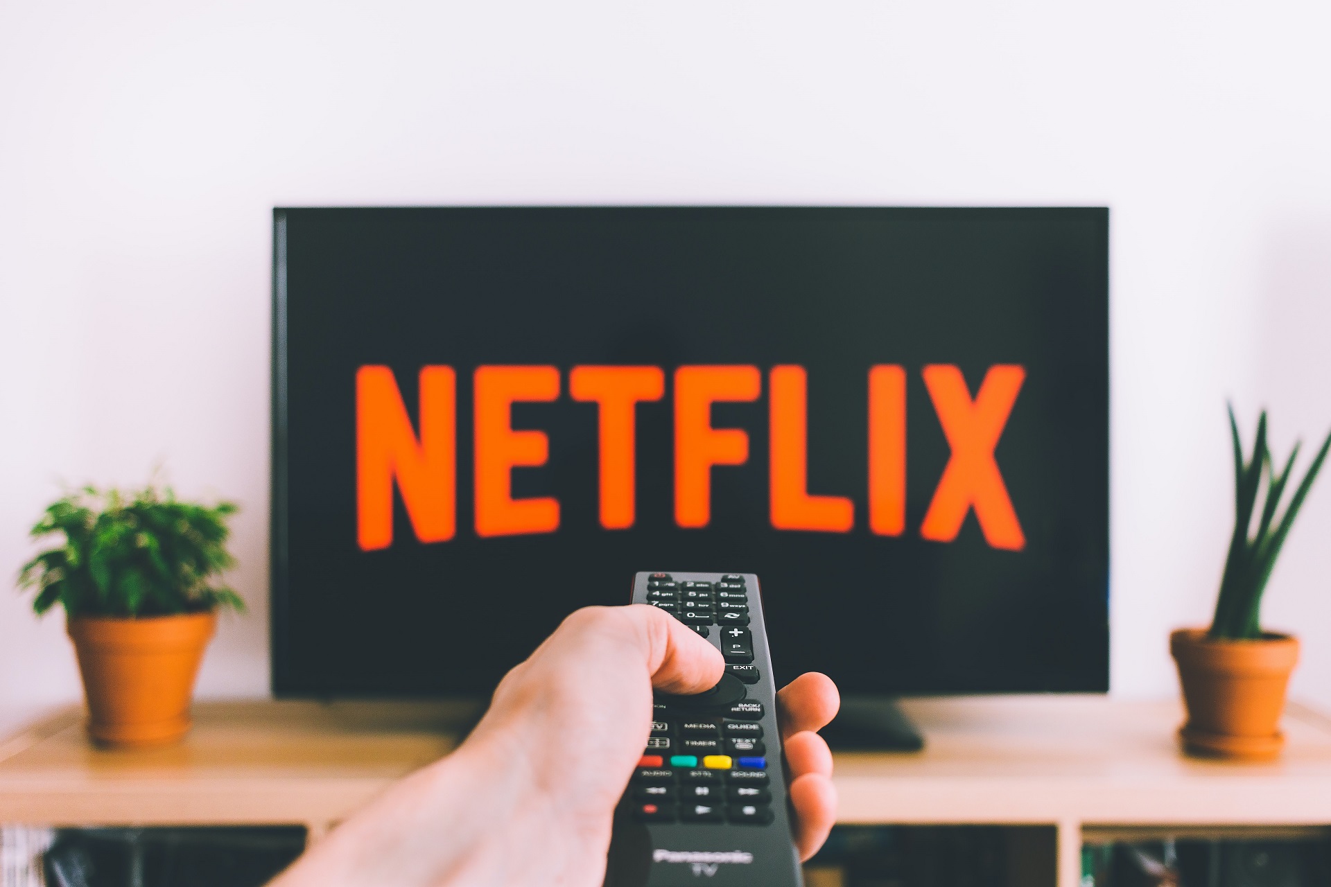 Top 10 TV Streaming Services
